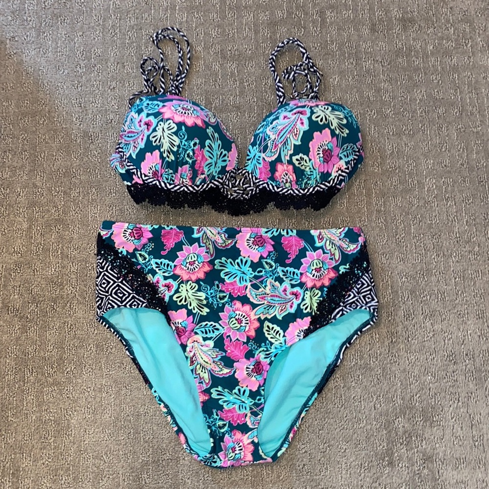 TIME AND TRU highwaist bikini set